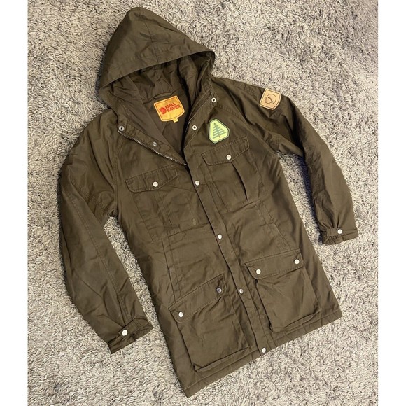 Fjällräven Jackets & Blazers - Fjallraven Greenland Parka In Brown Size M